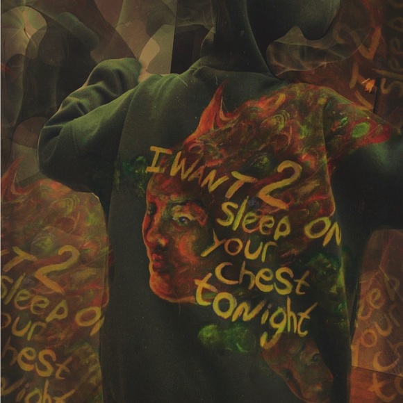 Customized one size, oversized hoodie “Daydreaming in the middle of the ocean” - Picture 1 of 7